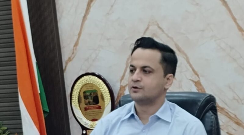 निजी विद्यालयों द्वारा मनमानी शुल्क वसूली एवं अनियमितताओं पर होगी सख्ती 1 IMG 20260409 WA0017 निजी विद्यालयों द्वारा मनमानी शुल्क वसूली एवं अनियमितताओं पर होगी सख्ती