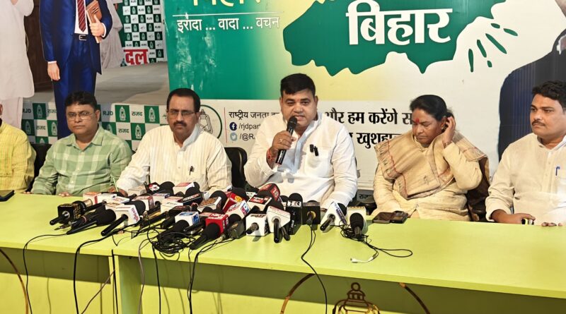 नारी वंदन के नाम पर प्रतिबंधित क्षेत्र में मंच सजाकर मुख्यमंत्री सम्राट चौधरी ने कानून का उल्लंघन किया है : शक्ति सिंह यादव