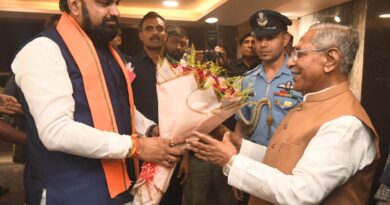 मुख्यमंत्री ने वीडियो कॉन्फ्रेंसिंग के माध्यम से मोकामा क्षेत्र के परशुराम स्थान परिसर में कमर्शियल बिल्डिंग निर्माण योजना का किया शिलान्यास, परशुराम मेले का किया उद्घाटन।। 2.मुख्यमंत्री ने नागालैंड के राज्यपाल  नंदकिशोर यादव से शिष्टाचार मुलाकात की