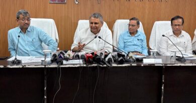 डीए मामलों में सावधानी से तैयार करें आरोप पत्र : दीपक कुमार सिंह।।2.पॉलिथीन पशुओं के लिए साइलेंट किलर, शरीर पर पड़ता बुरा प्रभाव।।  3.पॉलिथीन पशुओं के लिए साइलेंट किलर, शरीर पर पड़ता बुरा प्रभाव।।  4.काठमांडू में 2 मई को होगी भारत – नेपाल कोसी एवं गंडक परियोजनाओं की संयुक्त समिति की बैठक