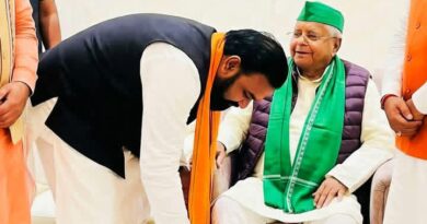 राजनीति में संस्कार और सम्मान की मिसाल: सम्राट चौधरी का लालू यादव से आशीर्वाद लेना