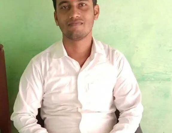 S.G.S.M.S.M.N.N.J Inter College के प्रोफेसर को सड़क दुर्घटना में निधन पर शोक