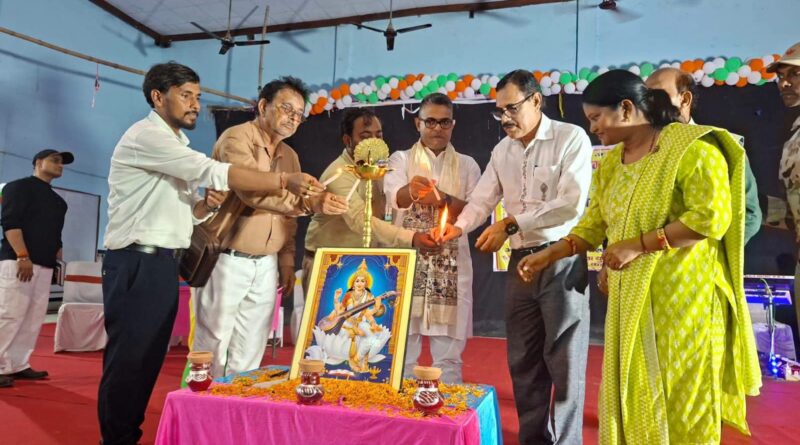 25 वां वर्षगांठ एवं मधुबनी संगीत घराना के 211 वशगाॅठ के अवसर पर सांस्कृतिक महोत्सव सह मिथिला आइडॅल सम्मान समारोह 3