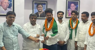 जदयू और लोजपा (आर) नेताओं ने थामा राजद का दामन, पार्टी कार्यालय में ग्रहण की सदस्यता।।  2. राजद के राष्ट्रीय अध्यक्ष लालू प्रसाद , पूर्व मुख्यमंत्री राबड़ी देवी एवं राष्ट्रीय जनता दल के कार्यकारी अध्यक्ष सह नेता प्रतिपक्ष तेजस्वी प्रसाद यादव सहित राजद परिवार के नेताओं ने पूर्व विधायक नागेंद्र प्रसाद यादव के निधन पर गहरी शोक संवेदना प्रकट की