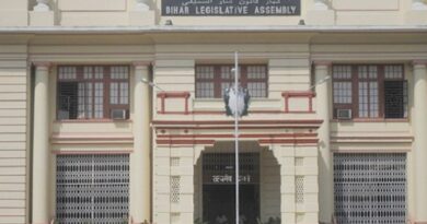 जदयू को इस बार भी किसी मुस्लिम चेहरे पर भरोसा नहीं  जबकि पार्टी में ऐसे कई अनुभवी, शिक्षित, संघर्षशील और समर्पित मुस्लिम नेता मौजूद