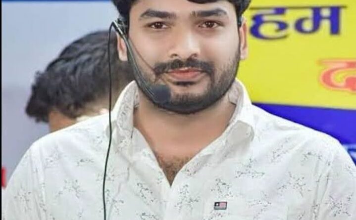 जमानत मिलने के बाद ज्ञान बिंदु कोचिंग के निदेशक रौशन आनंद बेऊर जेल से बाहर आए और मीडिया से बातचीत में खान पर कई गंभीर आरोप 1