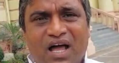 विधायक रणविजय साहू ने विधानसभा में बंटी यादव के हत्यारे की गिरफ्तारी, स्पीडी ट्रायल चलाने और पीड़ित परिवार को 50 लाख रुपये का मुआवजा दिए जाने की मांग को शून्य काल में मामले को उठाया ।।  2.पटना में राजभवन मार्च कर रहे शांतिपूर्ण प्रदर्शनकारियों पर आंसू गैस और लाठीचार्ज घोर निंदनीय:अरुण 