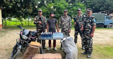 SSB ने दो दिनों में 639.79 लीटर नेपाली शराब बरामद 03 तस्कर गिरफ्तार 03 दोपहिया वाहन जब्त