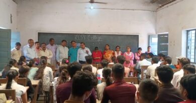 अनुशासन और निरंतरता ही एक साफ छात्र जीवन की नींव हैं।।2.नालंदा डेयरी में बनेगा 20 एमटी प्रतिदिन क्षमता वाला दही-लस्सी प्लांट का शिलान्यास।।आईपीआरडी की सहायक प्रशाखा पदाधिकारी स्मिता कुमारी ने पॉवरलिफिटिंग चैंपियनशिप में जीते दो स्वर्ण और एक रजत पदक ।।4.हर खेत तक सिंचाई का पानी योजना के तहत पूर्ण हुई 1358 योजनाएं