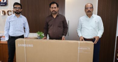एनबीपीडीसीएल की सीएसआर पहल से 12 जिलों के पिछड़ा वर्ग आवासीय बालिका विद्यालय को मिली स्मार्ट टीवी
