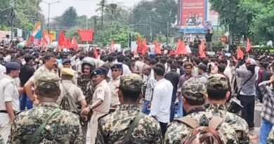 पटना की सड़कों पर जो दृश्य दिखाई दिए वे केवल एक छात्र आंदोलन की तस्वीर नहीं थे बल्कि लोकतंत्र के सामने खड़े एक बड़े सवाल की तस्वीर थे
