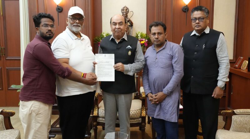 सहायक प्राध्यापक भर्ती समेत दर्जन भर मुद्दों को लेकर राज्यपाल से मिले सांसद पप्पू यादव
