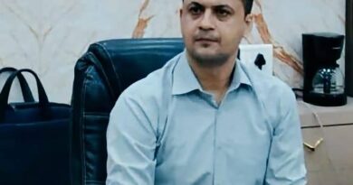 विद्यालय संचालन में लापरवाही पर  बीईओ को तत्काल प्रभाव से मुक्त DM का शक्त निर्देश