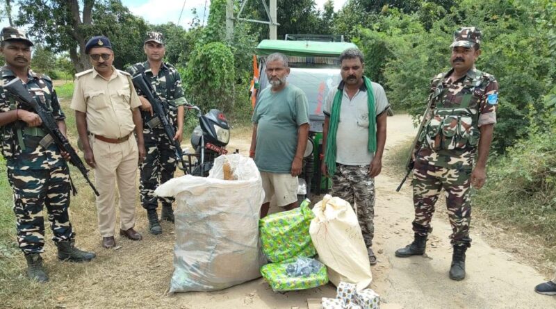 संयुक्त कार्रवाई में ट्रैक्टर के स्पेयर पार्ट्स जब्त दो व्यक्ति गिरफ्तार