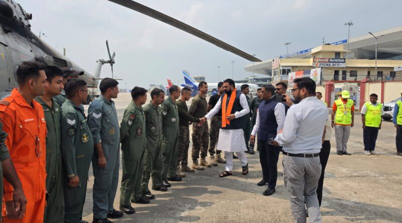 भारतीय वायु सेना के हेलिकॉप्टरों के द्वारा अब तक 15 उड़ानों में 5,600 से अधिक ड्राई राशन पैकेट के माध्यम से 28 टन से अधिक खाद्य सामग्री किया गया एयर ड्रॉप 2